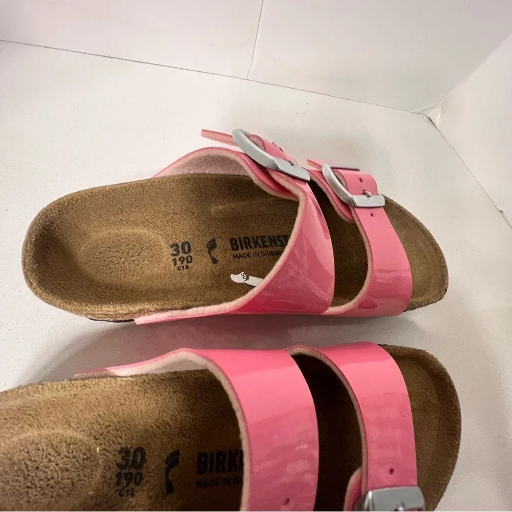 Kids pink patent leather Birkenstocks
